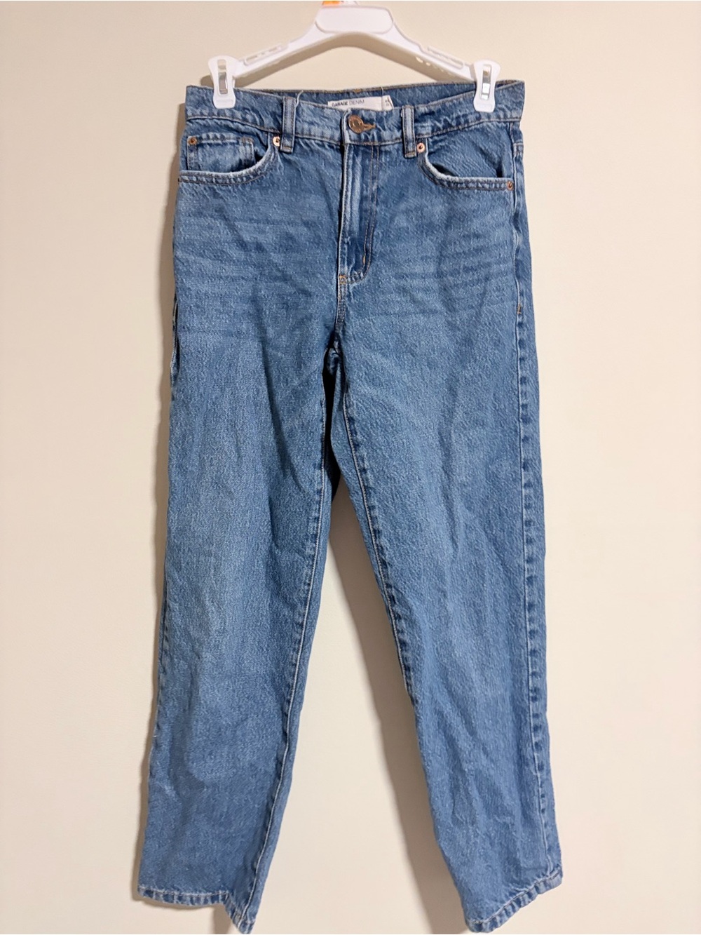 Classic High-Rise Women’s Jeans in Light Blue
